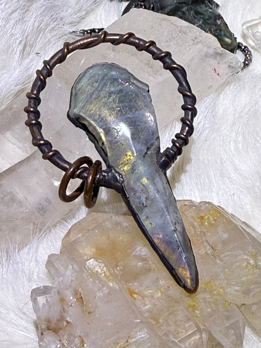 Labradorite Raven Skull